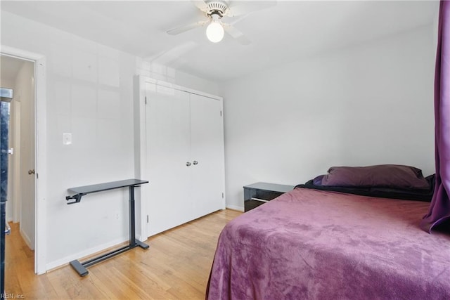 882 Elizabeth Ct, Virginia Beach, VA 23451 - bedroom featuring light wood-style flooring, a closet, and ceiling fan
