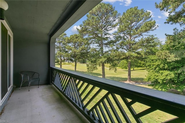 113 Pelhams Ordinary, Williamsburg, VA 23185 - balcony with view of wooded area and view of golf course