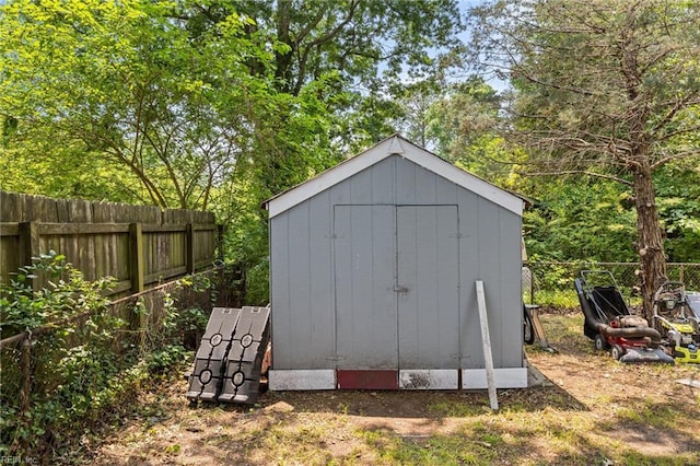 1208 Santeetlah Ave, Chesapeake, VA 23325 - view of shed featuring view of scattered trees