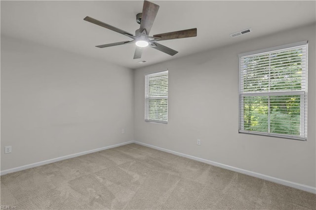 1102 Lakeview Cv, Smithfield, VA 23430 - unfurnished room with light carpet, baseboards, and ceiling fan