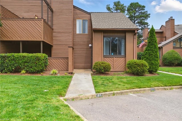 321 Bantry Cross Cross, Virginia Beach, VA 23452 - view of front of property featuring a shingled roof and a front lawn