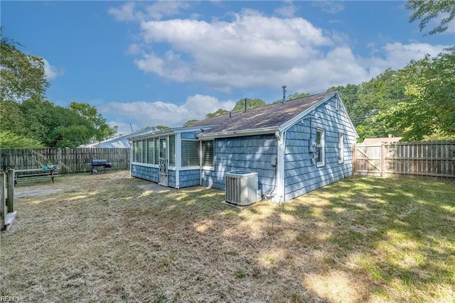 423 Cedar Dr, Hampton, VA 23669 - back of property featuring central AC unit