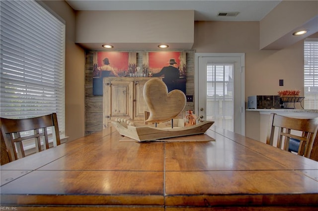 1808 Kensal Green Dr, Virginia Beach, VA 23456 - dining space with recessed lighting