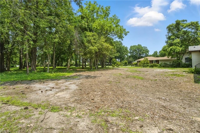 3555 Heutte Dr, Norfolk, VA 23518 - view of yard