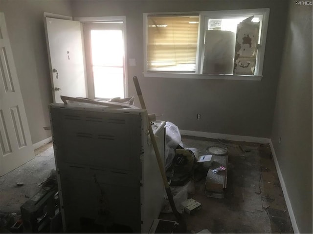 3227 Vimy Ridge Ave, Norfolk, VA 23509 - bedroom featuring baseboards