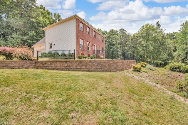 105 Londonderry Ln, Williamsburg, VA 23188 - view of side of home