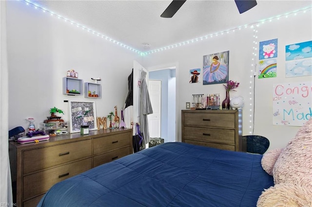 686 Aylesbury Dr, Virginia Beach, VA 23462 - bedroom with a ceiling fan