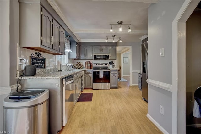 405 Bartell Dr, Chesapeake, VA 23322 - kitchen with stainless steel appliances, light wood-type flooring, a sink, ornamental molding, and backsplash