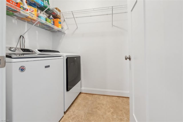1652 Teton Ct, Chesapeake, VA 23320 - laundry room featuring independent washer and dryer, baseboards, and light tile patterned floors