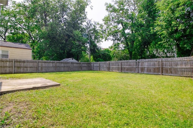 1808 Princeton Ave, Norfolk, VA 23523 - view of yard featuring a patio area