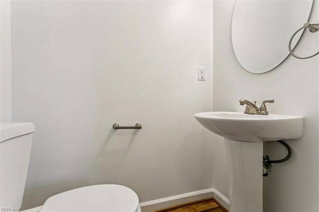 4 Greenwood Dr, Hampton, VA 23666 - bathroom with toilet and baseboards