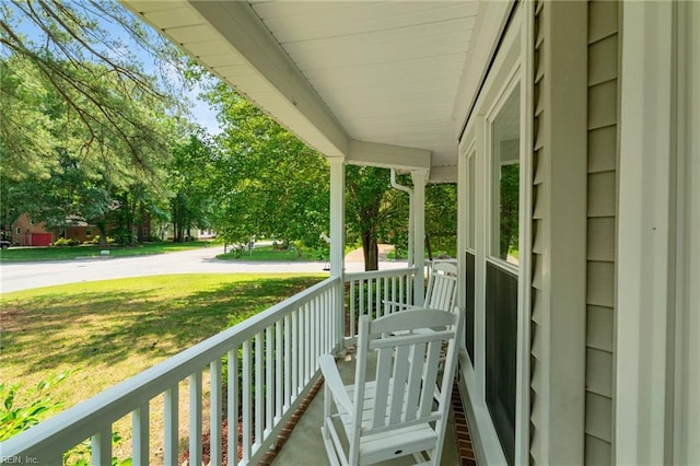 4712 Condor Dr, Chesapeake, VA 23321 - view of covered porch