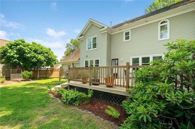 4712 Condor Dr, Chesapeake, VA 23321 - back of property featuring a deck