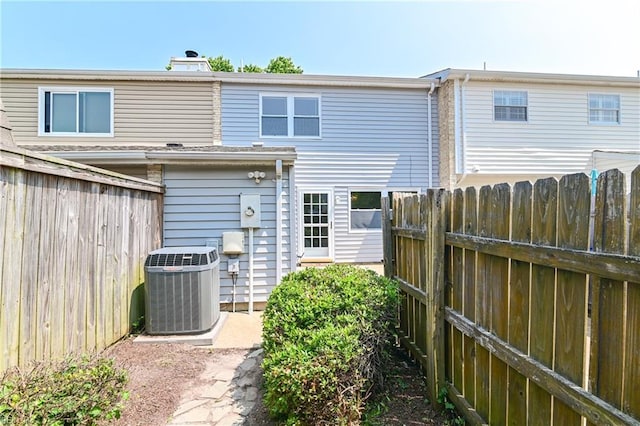 785 Biltmore Dr, Virginia Beach, VA 23454 - back of house with central air condition unit