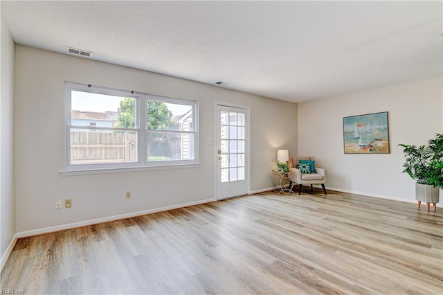 785 Biltmore Dr, Virginia Beach, VA 23454 - sitting room with wood finished floors and baseboards