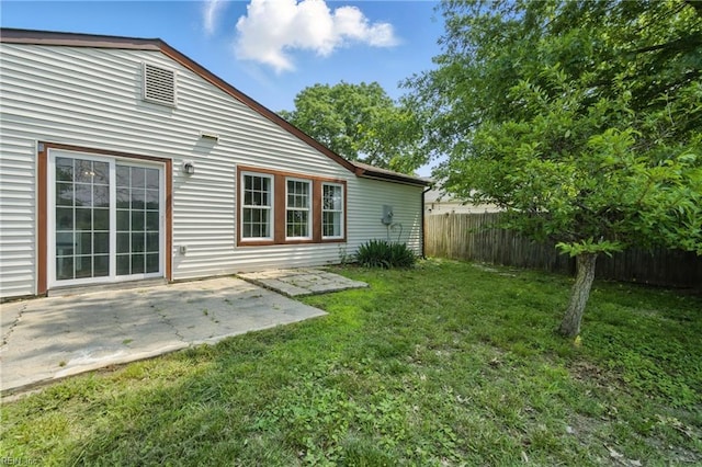 1305 Ettington Ln, Virginia Beach, VA 23464 - view of yard featuring a patio area