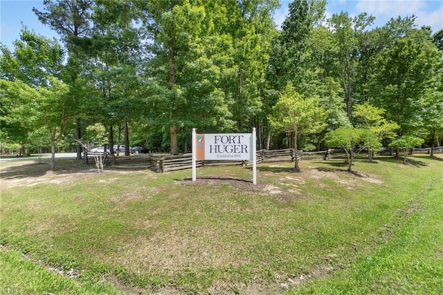 1217 Creekway Dr, Smithfield, VA 23430