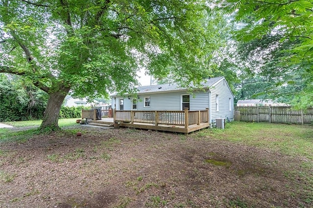 795 Old Oyster Point Rd, Newport News, VA 23602 - rear view of property with a deck