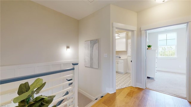 913 Jennings Ln, Chesapeake, VA 23322 - corridor featuring light wood-style flooring and baseboards