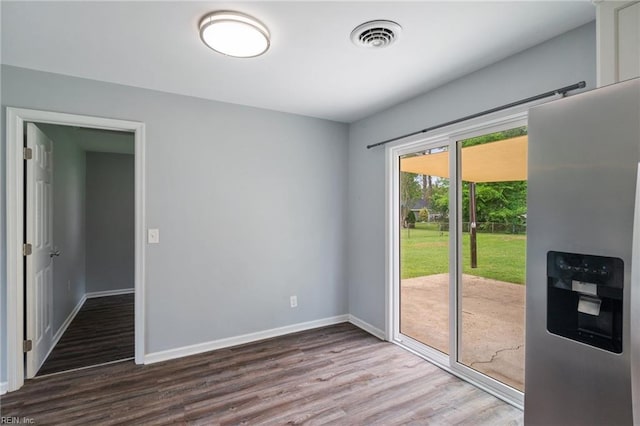 2816 N Nansemond Dr, Suffolk, VA 23435 - unfurnished room featuring wood finished floors and baseboards
