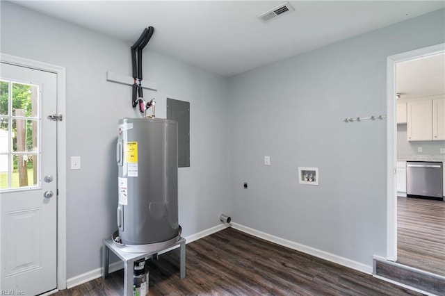 2816 N Nansemond Dr, Suffolk, VA 23435 - utilities featuring water heater and electric panel