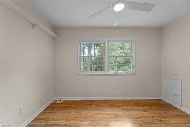 10 Kathy Dr, Poquoson, VA 23662 - empty room with light wood-type flooring, a ceiling fan, and baseboards