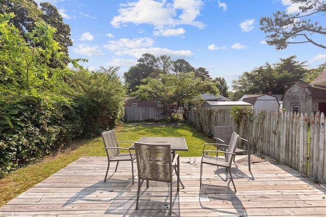 2766 Mckann Ave, Norfolk, VA 23509 - view of wooden deck