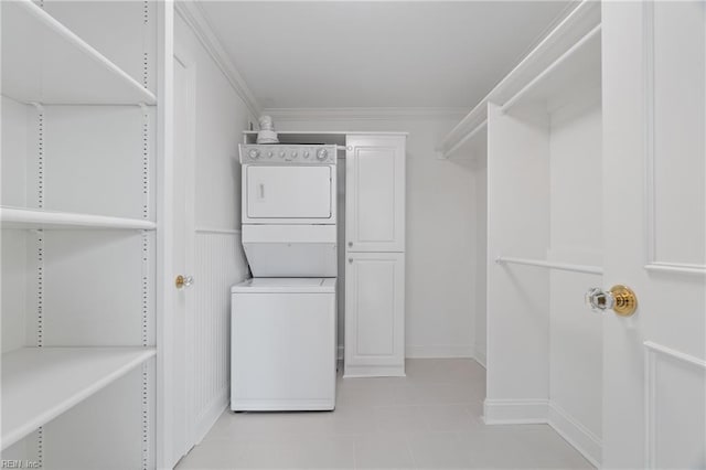 3810 Atlantic Ave Unit 304, Virginia Beach, VA 23451 - spacious closet featuring stacked washing machine and dryer