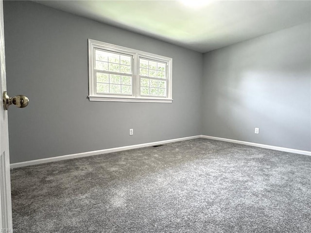 2 Yulee Ct, Hampton, VA 23669 - spare room featuring carpet floors and baseboards
