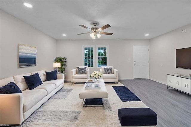 608 N Pine Grove Rd, Virginia Beach, VA 23452 - living room featuring wood finished floors, a ceiling fan, baseboards, and recessed lighting