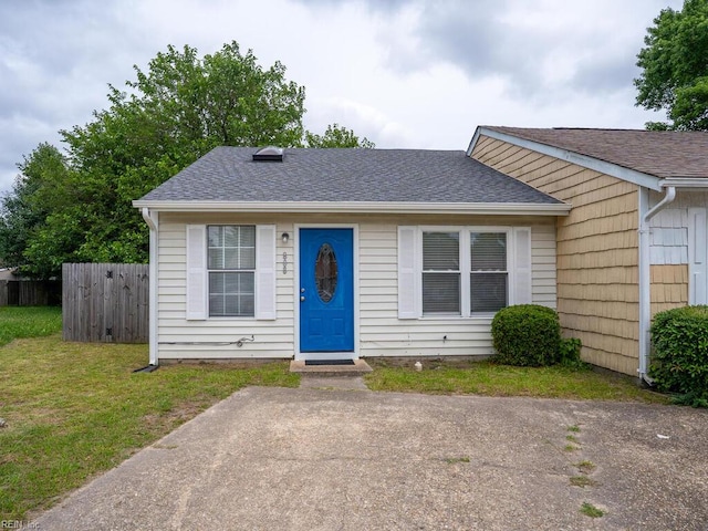 808 Dora Ct, Virginia Beach, VA 23455 - view of front of home with a shingled roof