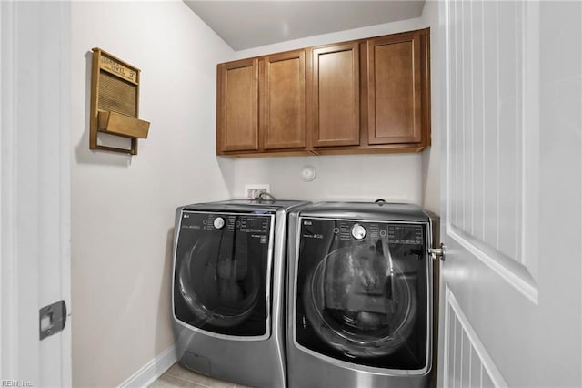624 Mill Creek Pkwy, Chesapeake, VA 23323 - washroom with washing machine and dryer, cabinet space, and baseboards
