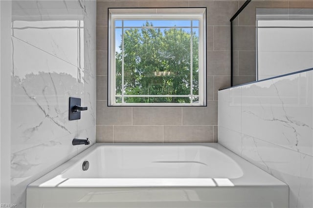 4 Roundtree Cir, Hampton, VA 23661 - bathroom with a bath and healthy amount of natural light