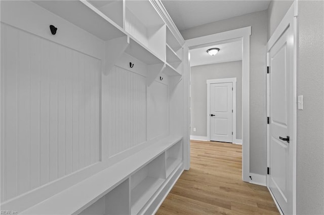 4 Roundtree Cir, Hampton, VA 23661 - mudroom featuring wood finished floors and baseboards