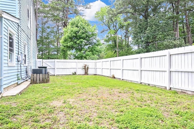 112 Atwell Ln, Hampton, VA 23669 - view of yard