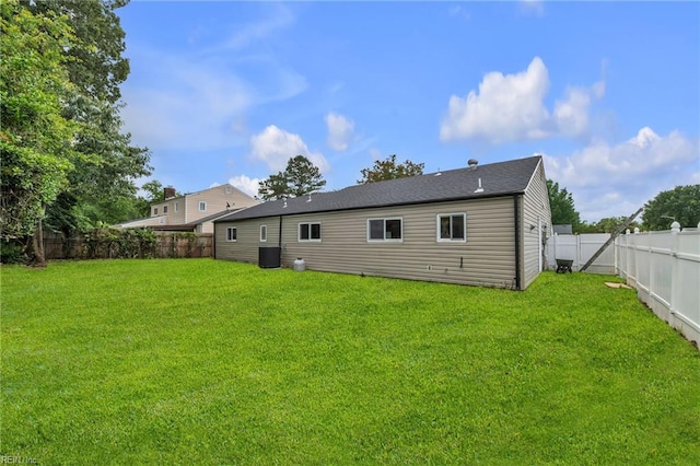 2920 Fetsch Pl, Virginia Beach, VA 23453 - back of property featuring central AC unit
