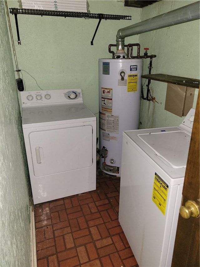 536 Longfellow Ave, Virginia Beach, VA 23462 - laundry area featuring washer / dryer, water heater, and brick patterned floors