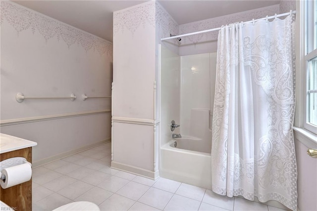 2116 Harpers Ml, Williamsburg, VA 23185 - bathroom featuring tile patterned flooring, shower / bath combo, vanity, and toilet
