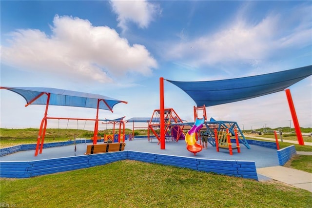 3665 Sandpiper Rd Unit 186, Virginia Beach, VA 23454