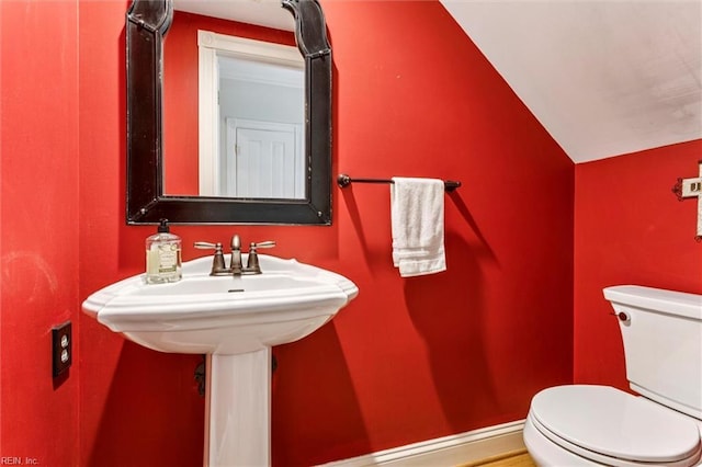 107 Gullane, Williamsburg, VA 23188 - bathroom with toilet and vaulted ceiling