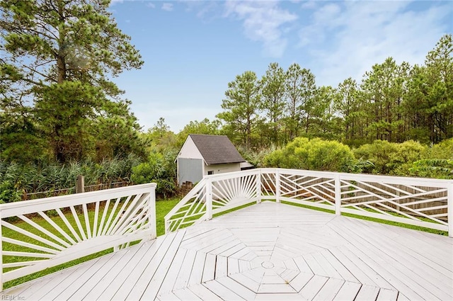160 Ridge Rd, Poquoson, VA 23662 - deck with an outdoor structure