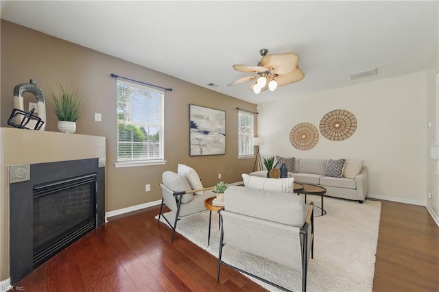 4 Angelia Way, Hampton, VA 23663 - living area featuring wood finished floors, a glass covered fireplace, and a ceiling fan