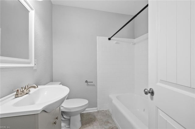 4825 Robin Hood Rd, Norfolk, VA 23513 - bathroom featuring vanity and shower / bath combination
