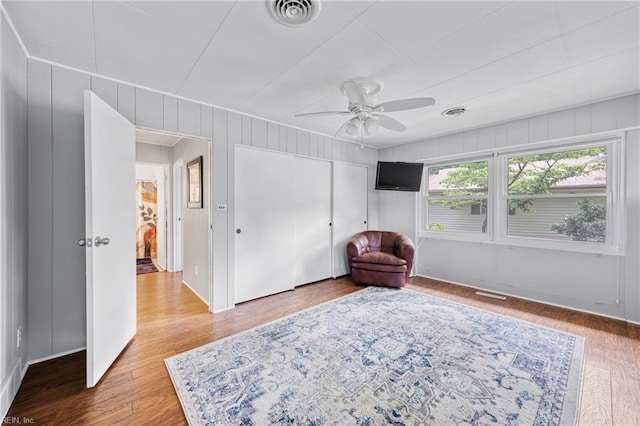 2 Sir Francis Wyatt Pl, Newport News, VA 23606 - living area featuring a ceiling fan and wood finished floors