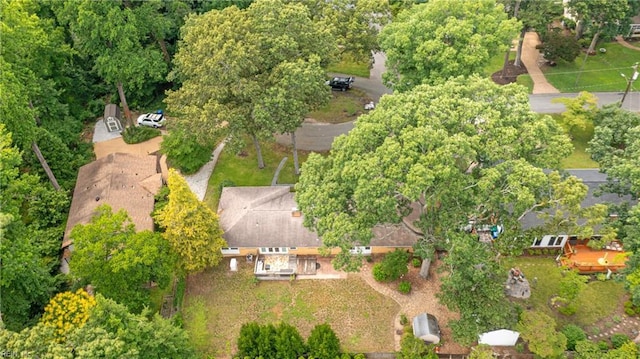 2 Sir Francis Wyatt Pl, Newport News, VA 23606 - aerial view of property and surrounding area