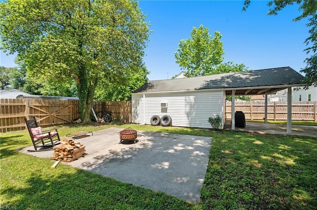 3621 S Warwick Cir, Norfolk, VA 23513 - fenced backyard featuring a fire pit and a patio