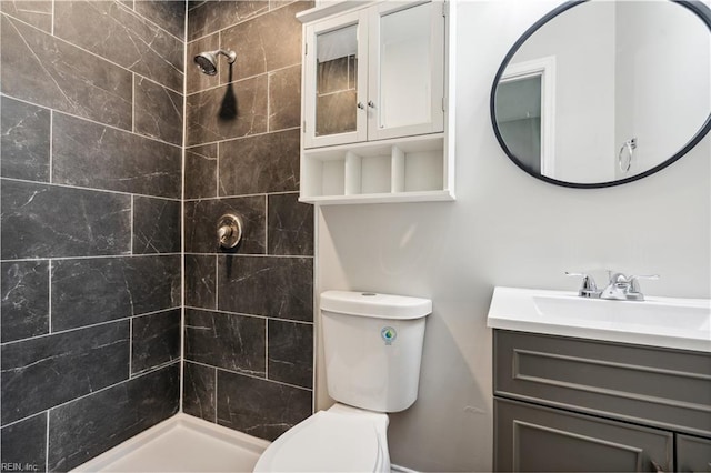 504 Day St, Hampton, VA 23661 - bathroom with a tile shower and vanity