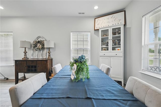 321 Pinner St, Suffolk, VA 23434 - dining room featuring wood finished floors and recessed lighting