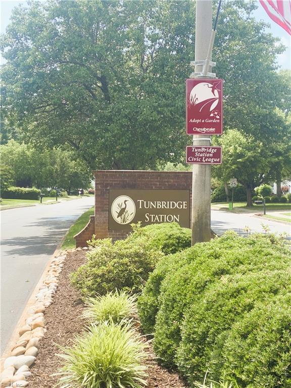 937 Marble Arch, Chesapeake, VA 23322 - exterior view
