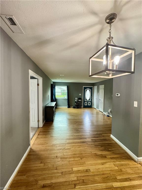 1125 Guthrie Rd, Hampton, VA 23666